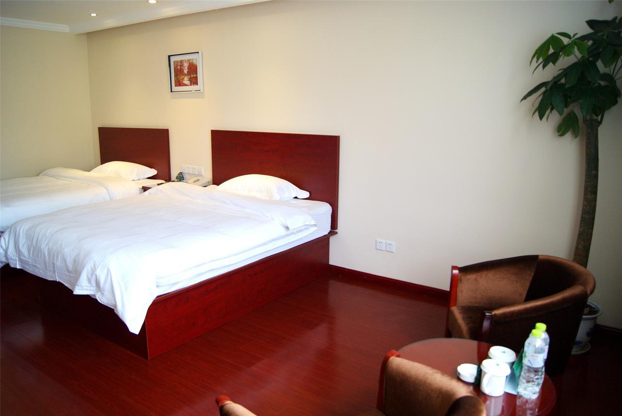 Greentree Inn Jiangxi Shangrao Wuyuan Bus Station Tang Village Express Hotel Exterior photo